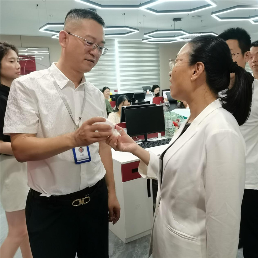 区辅导光临领导，合作助力自贸港